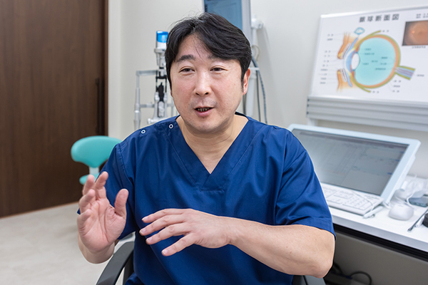 薄井隆宏院長 鷺沼うすい眼科2
