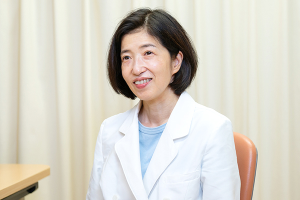 上西香子院長 えだ皮膚科クリニック2