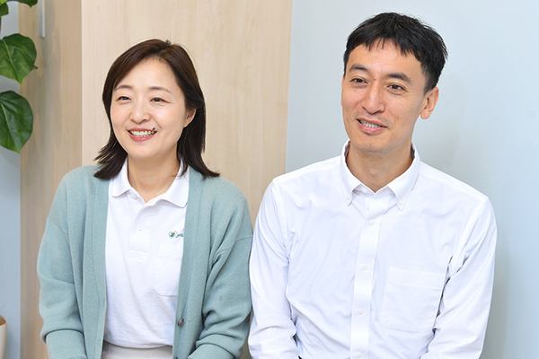 安藤亜希院長、安藤俊太郎副院長 よつばこころのクリニック要町駅前2