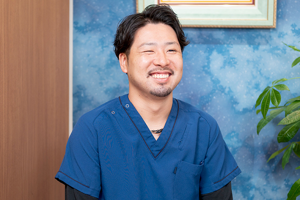 氷見一馬院長 レアリゼ歯科クリニック2