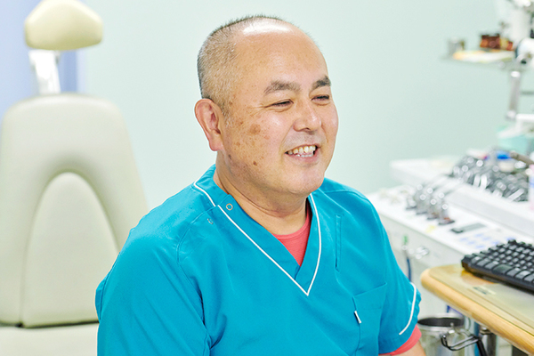 竪山俊郎院長 みみ・はな・のど としクリニック2
