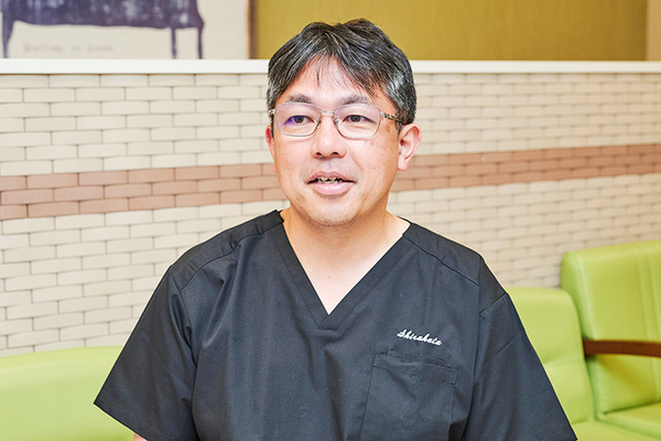 白畑敦院長 しらはた胃腸肛門クリニック横浜2