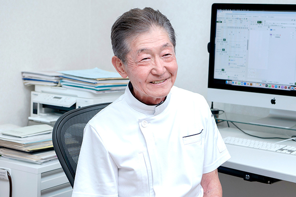 白井尚院長 みどりクリニック2