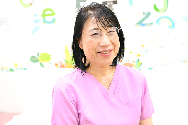 輿石薫院長 かおり子どもクリニック2
