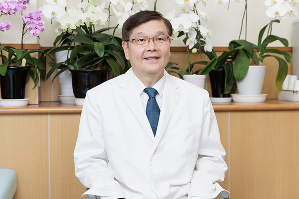 鈴木王洋院長 すずひろクリニック2