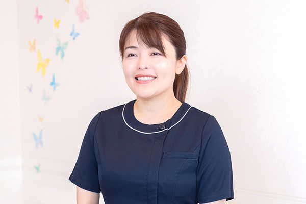 加藤仁美院長 RERA DENTAL CLINIC2