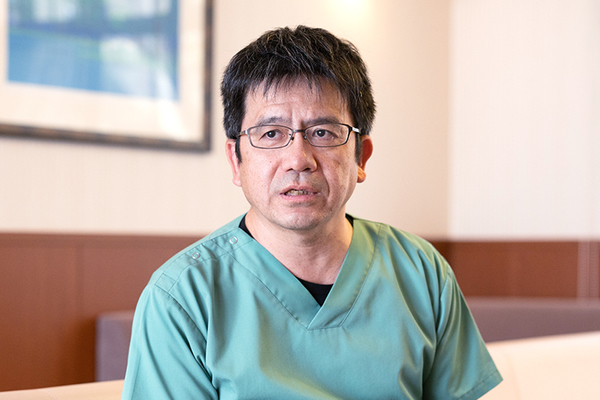 高尾成久院長 八重垣レディースクリニック2