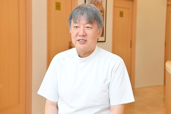 浜口洋平院長 二子玉川ブレストクリニック2