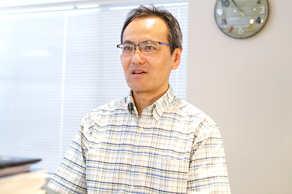 新井慎一院長 尾山台すくすくクリニック2