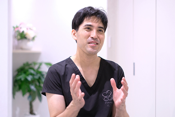 保坂宗孝院長 下北沢スキンクリニック2