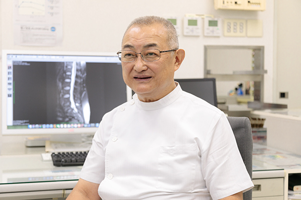 北野安衛院長 北野整形外科2