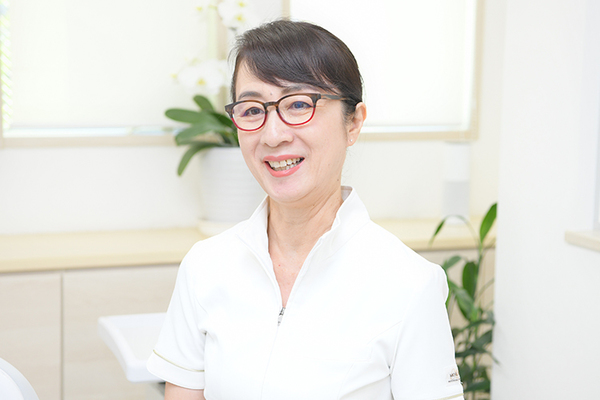 飯島美智子院長 いいじま歯科2