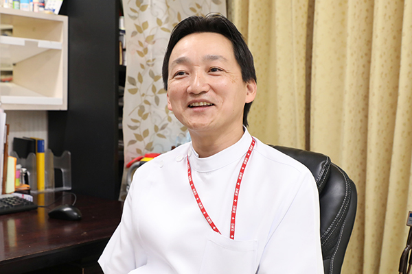 加藤仁院長 加藤クリニック2