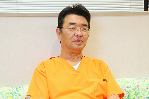 堀田	博史	院長 堀田歯科クリニック2