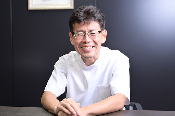 河井誠理事長 かわいクリニック2
