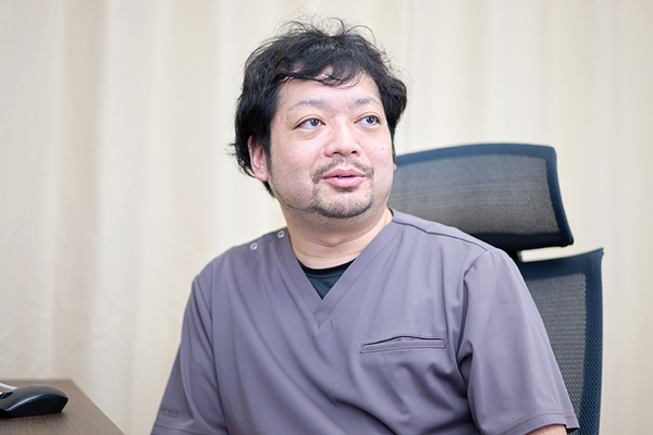 阪中啓吾院長 桜上水泌尿器・内科クリニック2