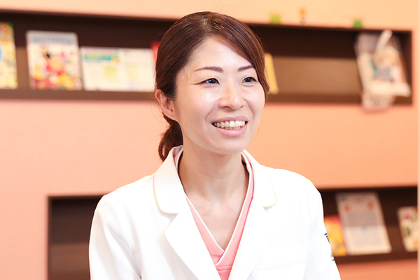 松岡明希菜院長 さくらキッズくりにっく2