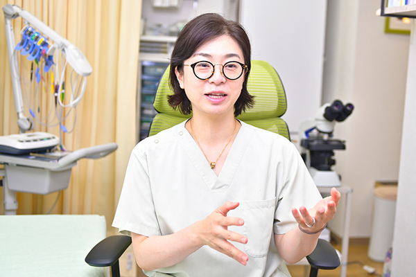 藤本智子院長 池袋西口ふくろう皮膚科クリニック2