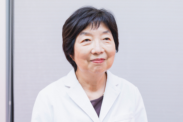 上田嘉代子院長 神楽坂レディースクリニック2