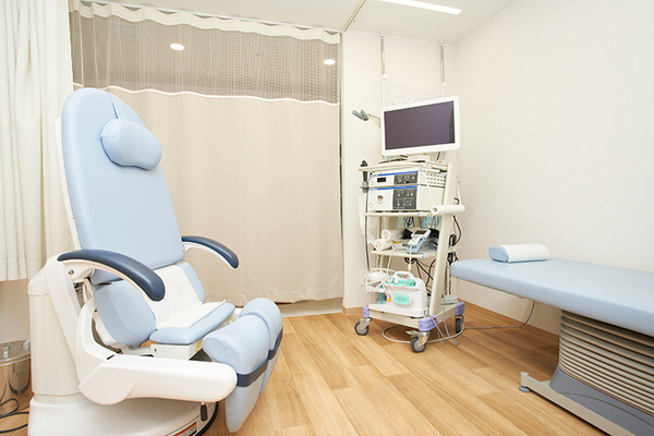 星山文明院長、糸賀明子先生 ほしやまクリニック2