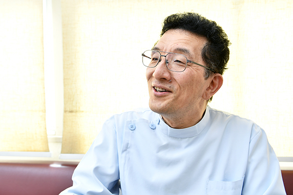 池田賀剛院長 池田歯科医院2