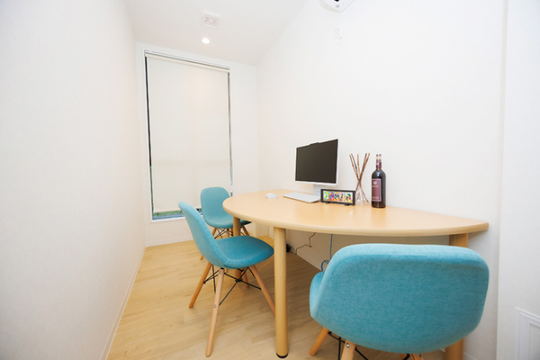 杉山夏樹院長 Ohana Dental Clinic2