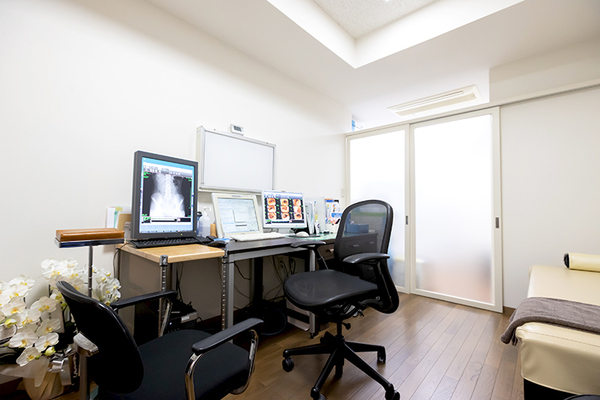 芋瀬基明院長 MIWA内科胃腸内科・内視鏡CLINIC葵2