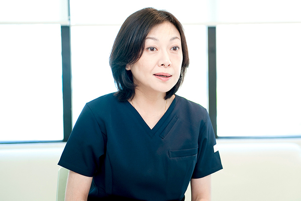 長尾美樹院長 ミキクリニック2