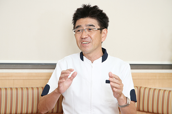 梅本匡則院長 梅本耳鼻咽喉科2