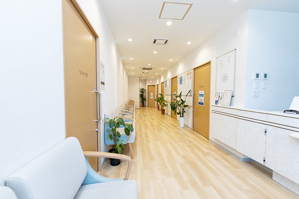 右近亮介院長 右近整形外科 東大阪リハビリクリニック2