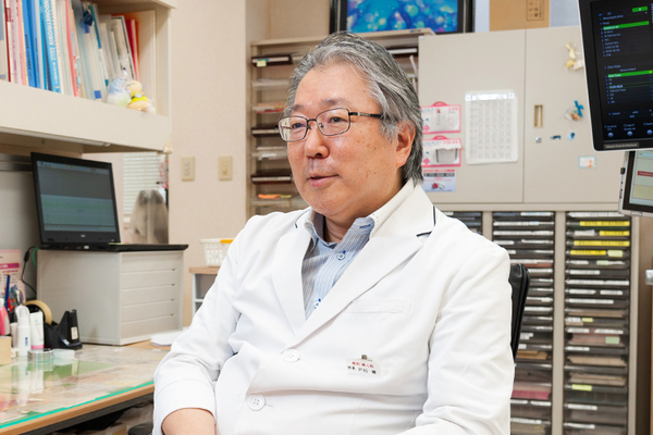 戸松章院長 とまつレディースクリニック2