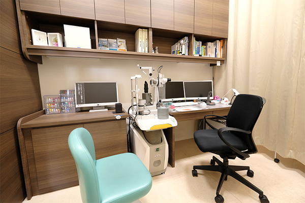 中川聡子院長 医療法人ナデシコ会 森ノ宮なかがわ眼科2