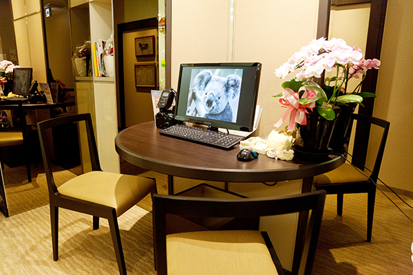 小林和一理事長、小林友貴院長 小林歯科医院2