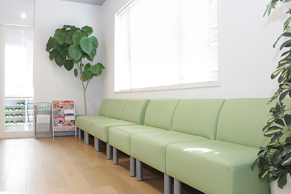 瀬下博嗣院長 すずき歯科・矯正歯科クリニック2