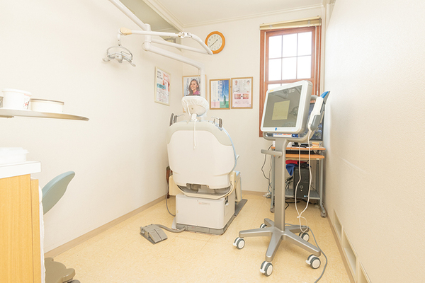 神崎伸一院長 かんざき歯科医院2