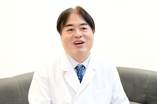 小松重昭院長 明生アイクリニック2