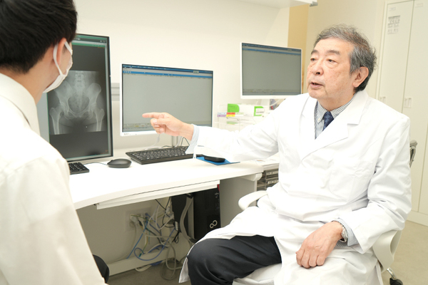 柳本繁院長 烏山慶友整形外科・内科総合クリニック2