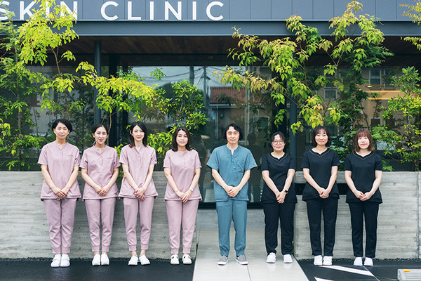 岡崎秀規院長 おかざき皮膚科クリニック2