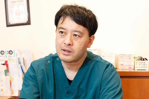 高橋史朗理事長 ほしがおかライズ歯科クリニック2