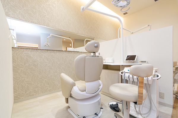 安永敦理事長 安永矯正歯科医院 福岡2