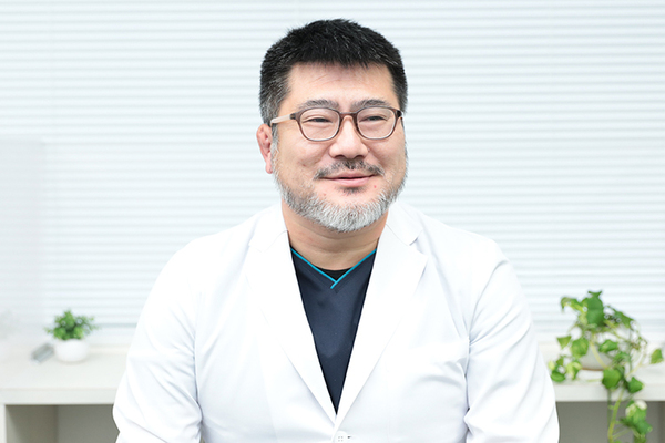 宮島賢也院長 ゲーテメンズクリニック八重洲院2