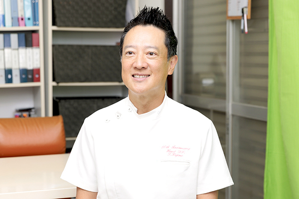 小島武文院長 ハート歯科クリニック2
