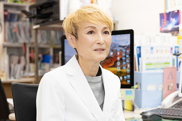 今井弘子院長 くすはら整形外科・外科医院2