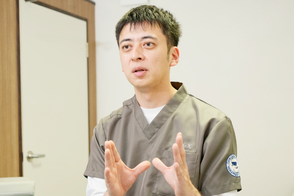 川村祐介院長 タイムケアクリニック南町田2