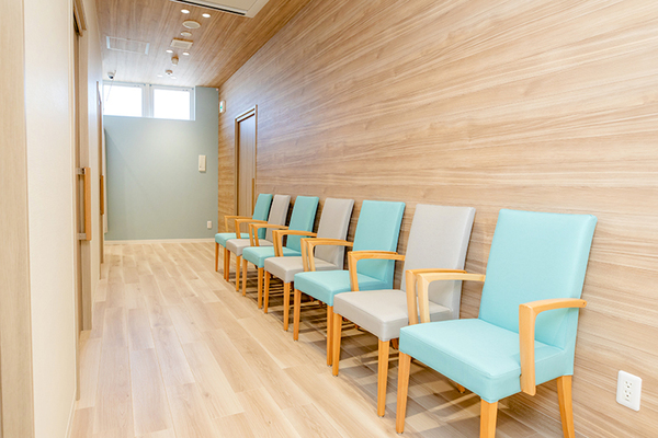 玉岡滉平院長 鶴橋駅前たまおか肛門・内視鏡クリニック2