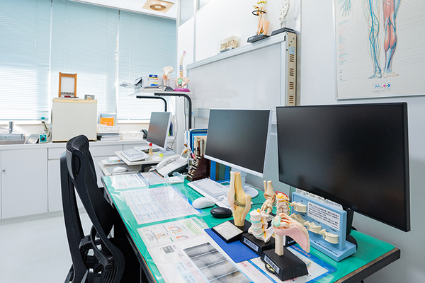 桑畑昭洋院長 桑畑整形外科クリニック2