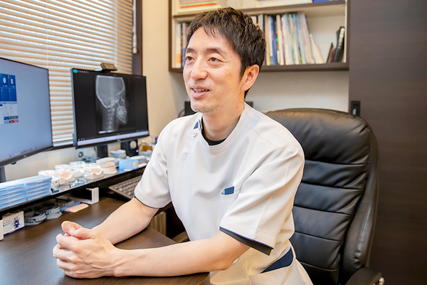 國則貴玄院長 こはる矯正歯科2