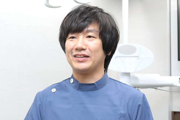 吉原秀明院長 ウッディ吉原歯科2
