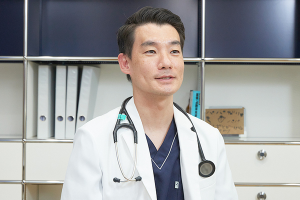 吉田健太郎院長 よしだ内科ハートクリニック2