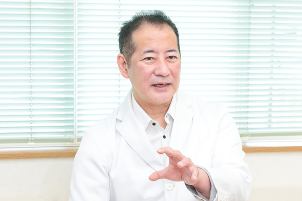 富田修平院長 新小平クリニック2